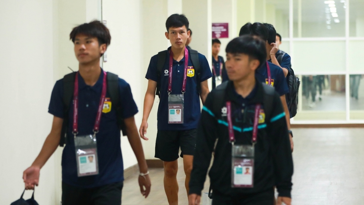 truc tiep u17 lao 0-3 u17 malaysia con mua ban thang hinh anh 8