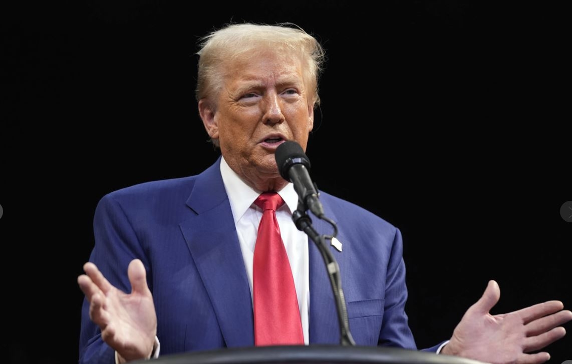 Ong trump canh bao iran hung don dau neu khong mo hormuz khi thoi gian can dan hinh anh 1