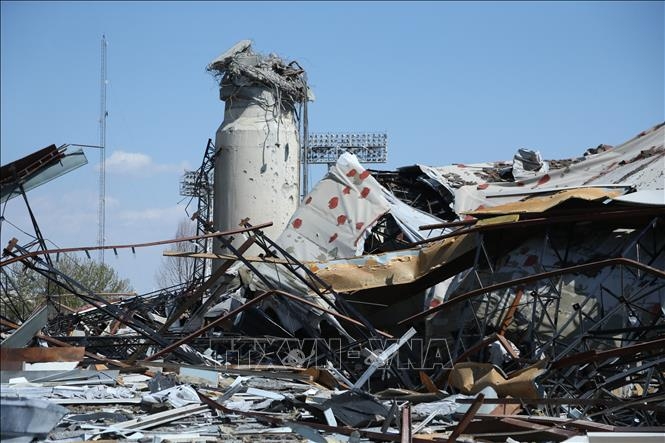 nga keu goi ngung tan cong ha tang dan su, thuc day ngoai giao trung Dong hinh anh 1