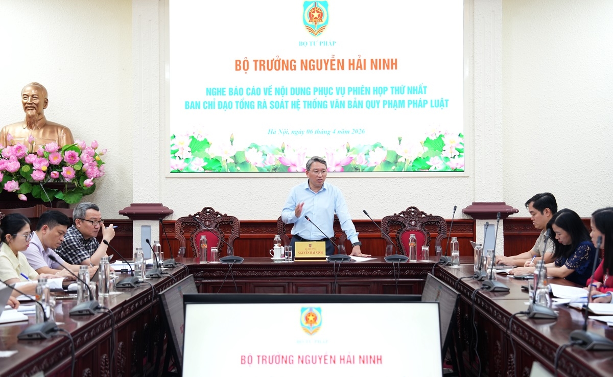 tong ra soat van ban quy pham phap luat lam nhanh, lam trung de thao go thuc chat hinh anh 1