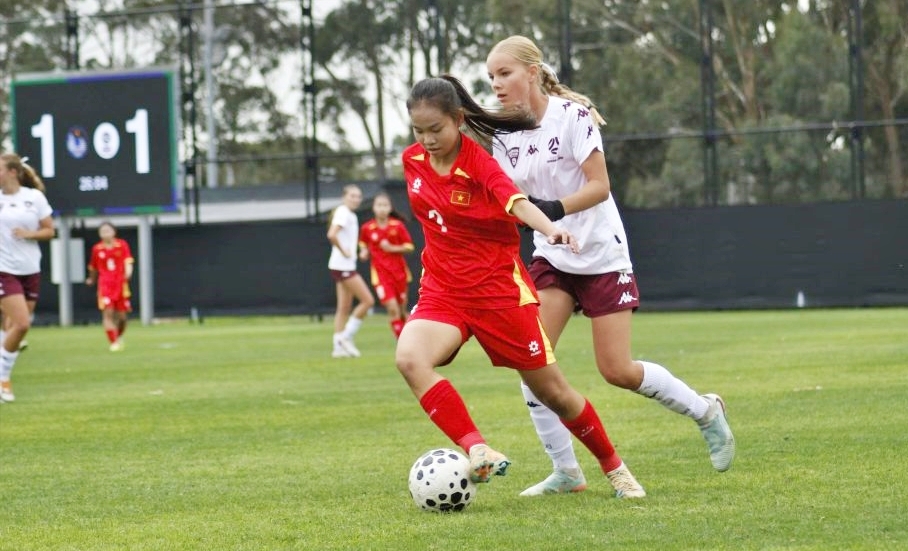 ket qua bong da hom nay 10 4 u15 nu viet nam bi cam hoa dang tiec hinh anh 1