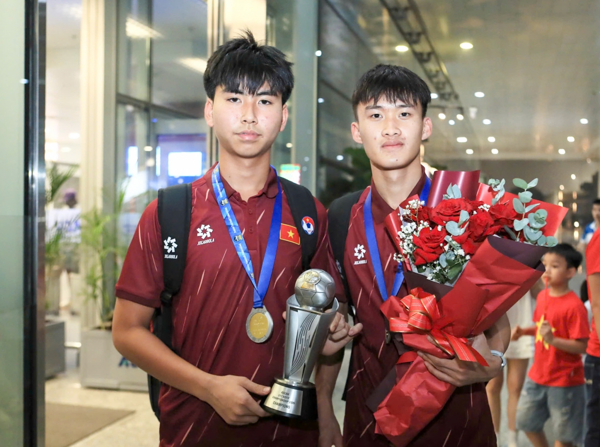 u17 viet nam mang cup vo dich u17 Dong nam A 2026 ve nuoc hinh anh 1