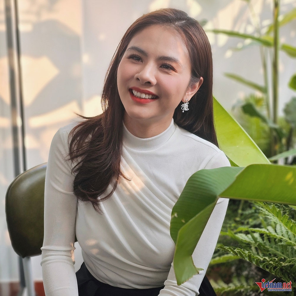 sao viet 5 4 phuong oanh thu hut cong dong mang bang status lac quan hinh anh 12