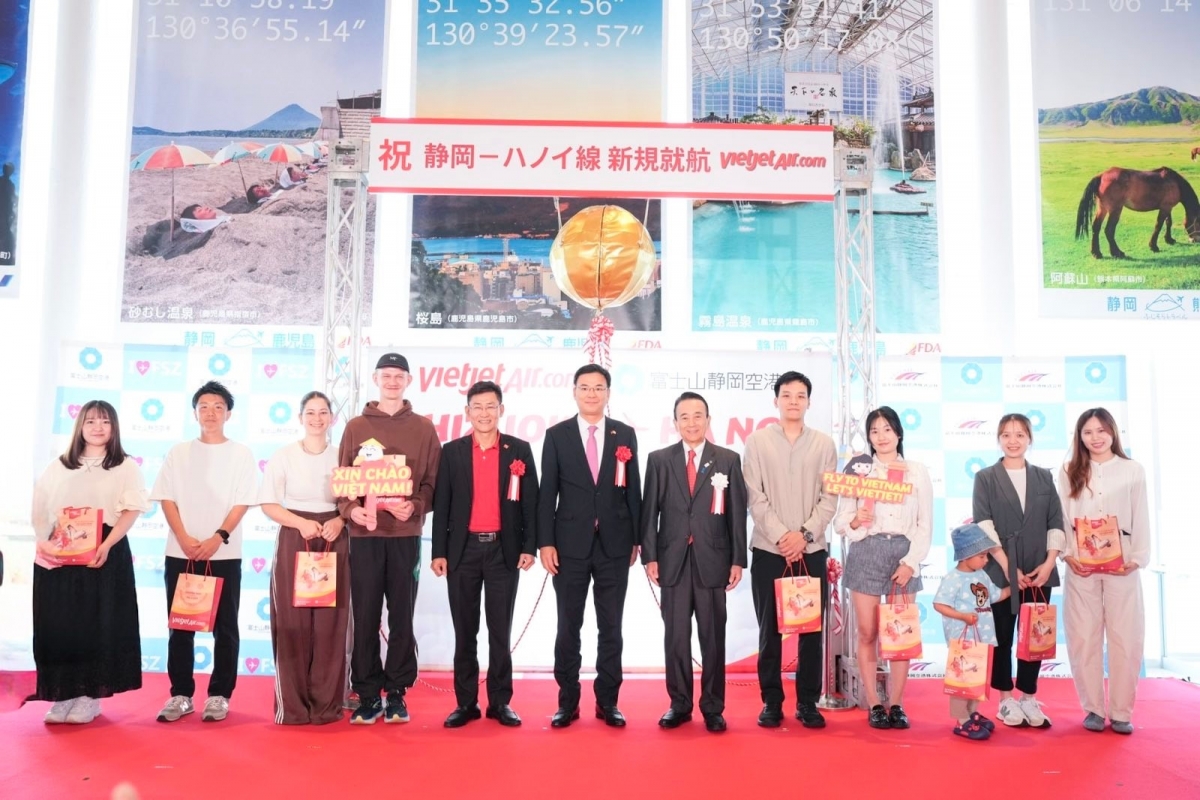 vietjet launches hanoi shizuoka direct route picture 1