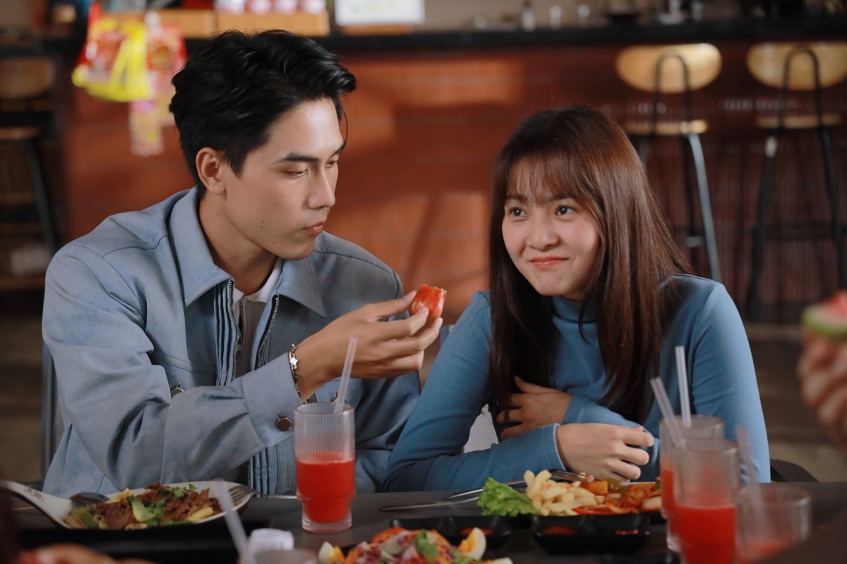 vo Dien gia huy - tam trieu dang bi soi phim gia tinh that hinh anh 3