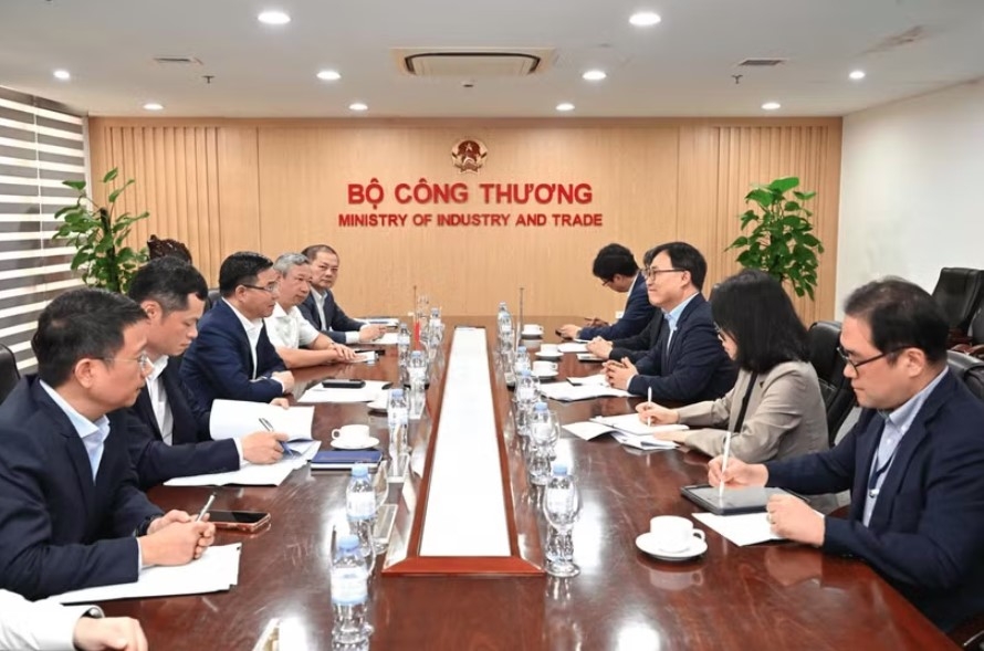 vietnam rok expand industrial, energy cooperation in new phase picture 1