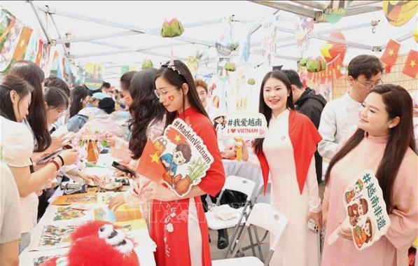 vietnamese students leave strong impression at world cultural festival in beijing picture 1