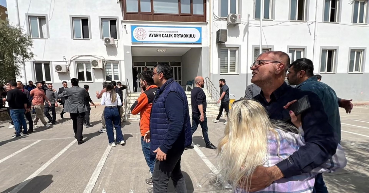 hai vu xa sung tai truong hoc xay ra lien tiep tai tho nhi ky hinh anh 1