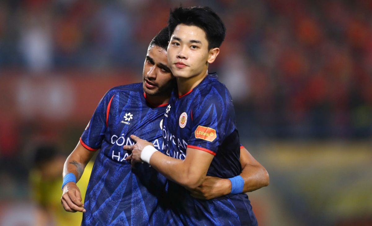 Tiết lộ tương lai của Leo Artur tại CLB CAHN