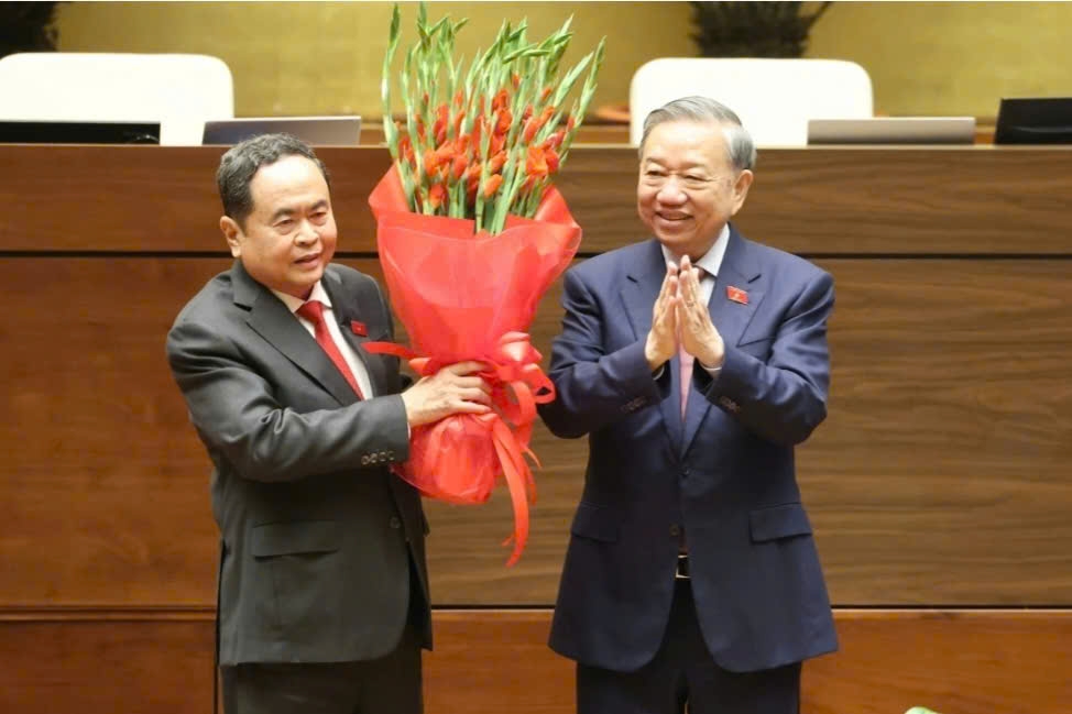 Dien va thu chuc mung dong chi tran thanh man duoc bau giu chuc chu tich quoc hoi hinh anh 2