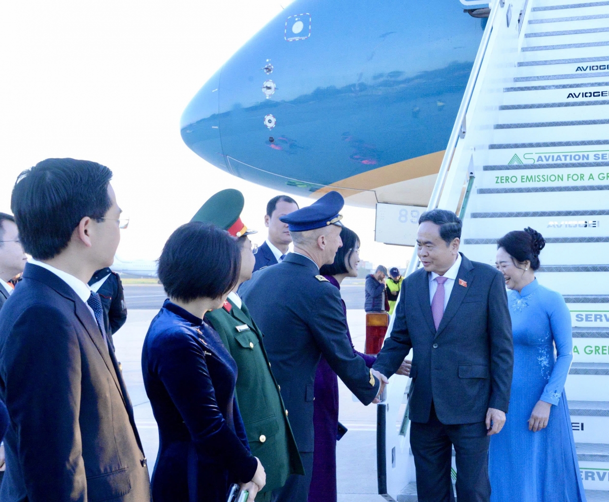 chu tich quoc hoi den rome, bat dau chuyen tham chinh thuc cong hoa italia hinh anh 2