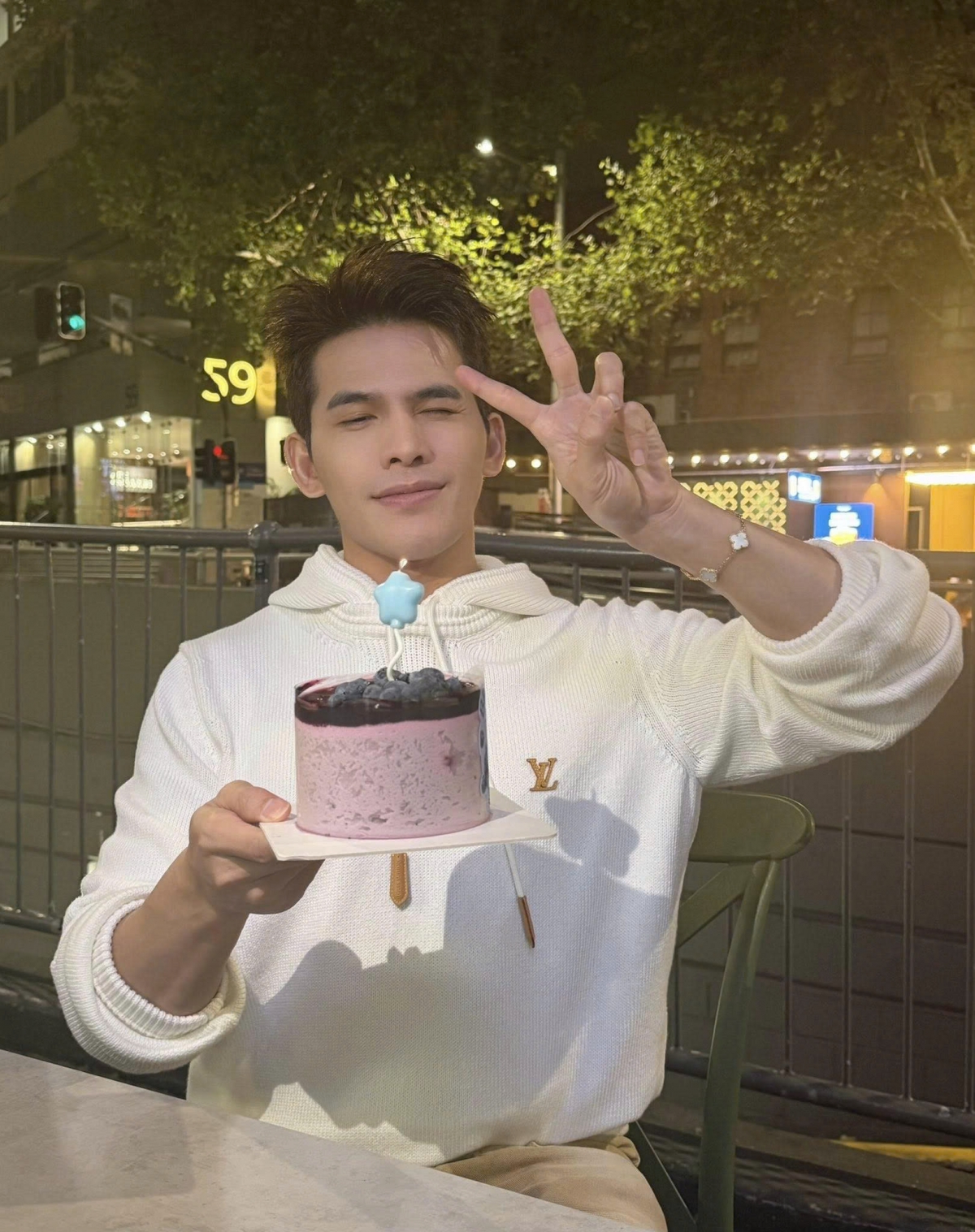 sao viet 12 4 quynh kool len tieng khi bi che khoc nhieu trong buoc chan vao doi hinh anh 5