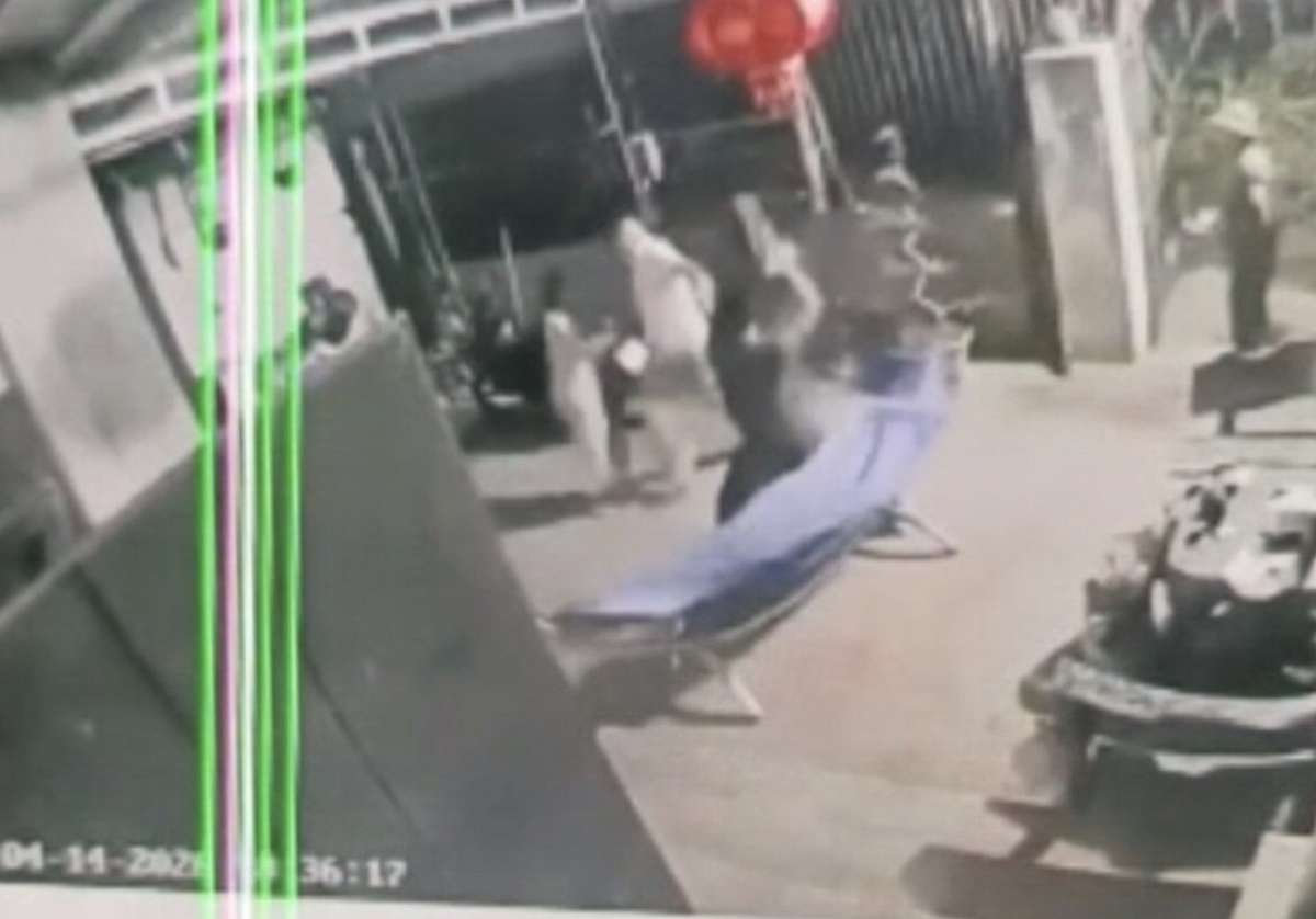 giai quyet mau thuan xa thai, truong thon bi tan cong tu vong hinh anh 1