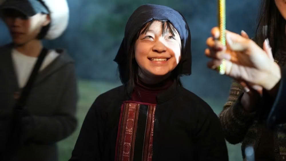 sao nhi thai lan 12 tuoi gay sot khi dong phim kinh di viet phi phong hinh anh 2