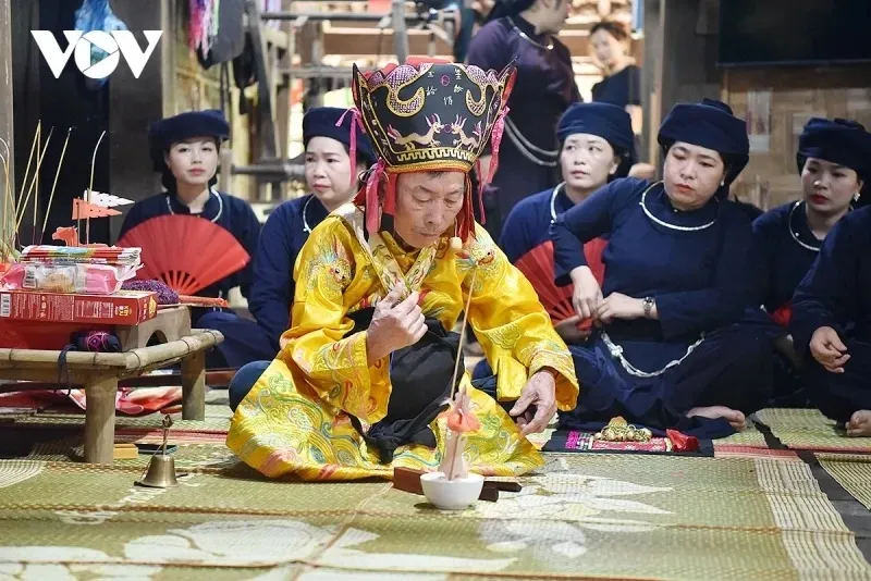 tay people s ritual for peace and protection preserved in northern vietnam picture 12