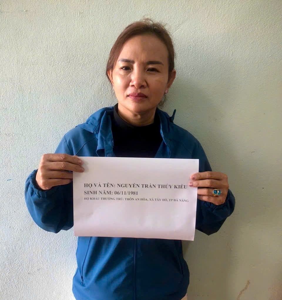 lat tay chieu tro lua dao boi toan tam linh tren khong gian mang hinh anh 1
