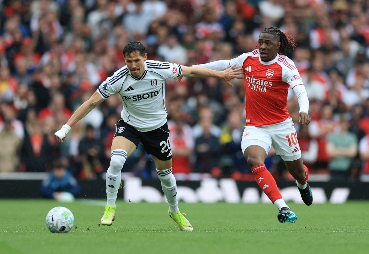 truc tiep arsenal 1-0 fulham saka don co cho viktor gyokeres hinh anh 7