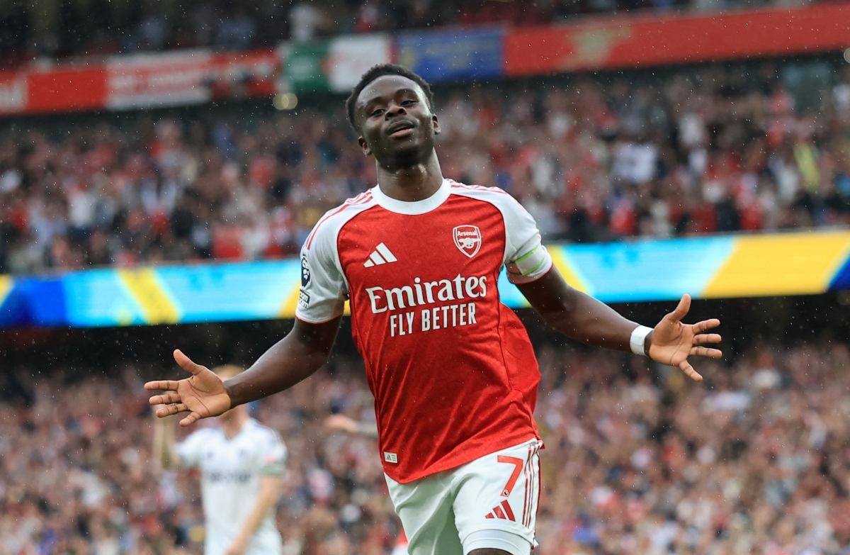truc tiep arsenal 3-0 fulham Doi cong hap dan hinh anh 7