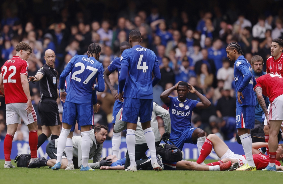 truc tiep chelsea 0-2 nottingham forest cole palmer da hong phat den hinh anh 1