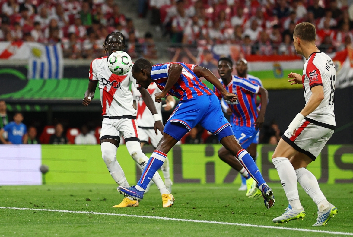 truc tiep crystal palace 1-0 rayo vallecano mateta ghi ban mo ty so hinh anh 3