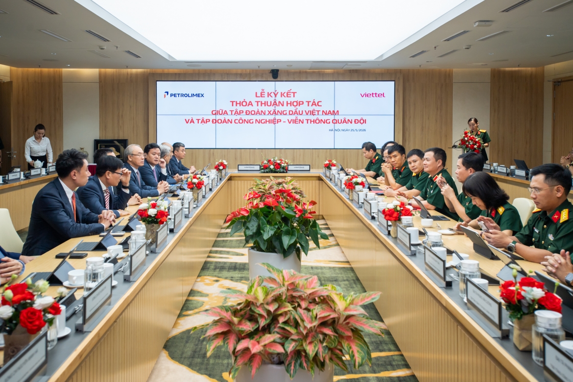 viettel va petrolimex hop tac thuc day chuyen doi so, chuyen dich nang luong xanh hinh anh 4