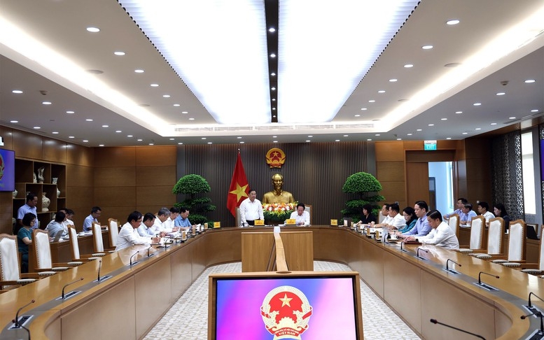 hoan thien co che dac thu phat trien dien gio ngoai khoi hinh anh 2