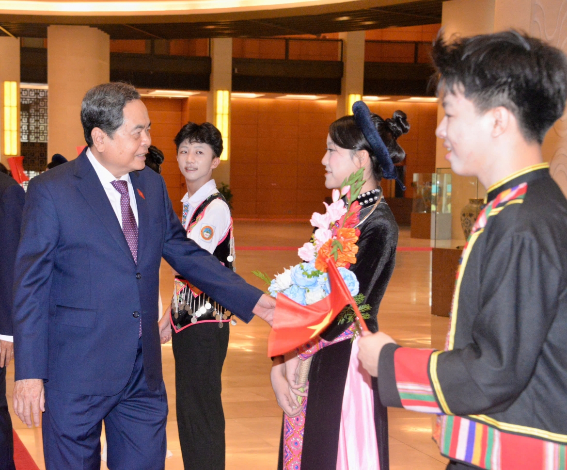 chu tich quoc hoi chinh sach dan toc duoc the hien day du, trong tung du an luat hinh anh 1