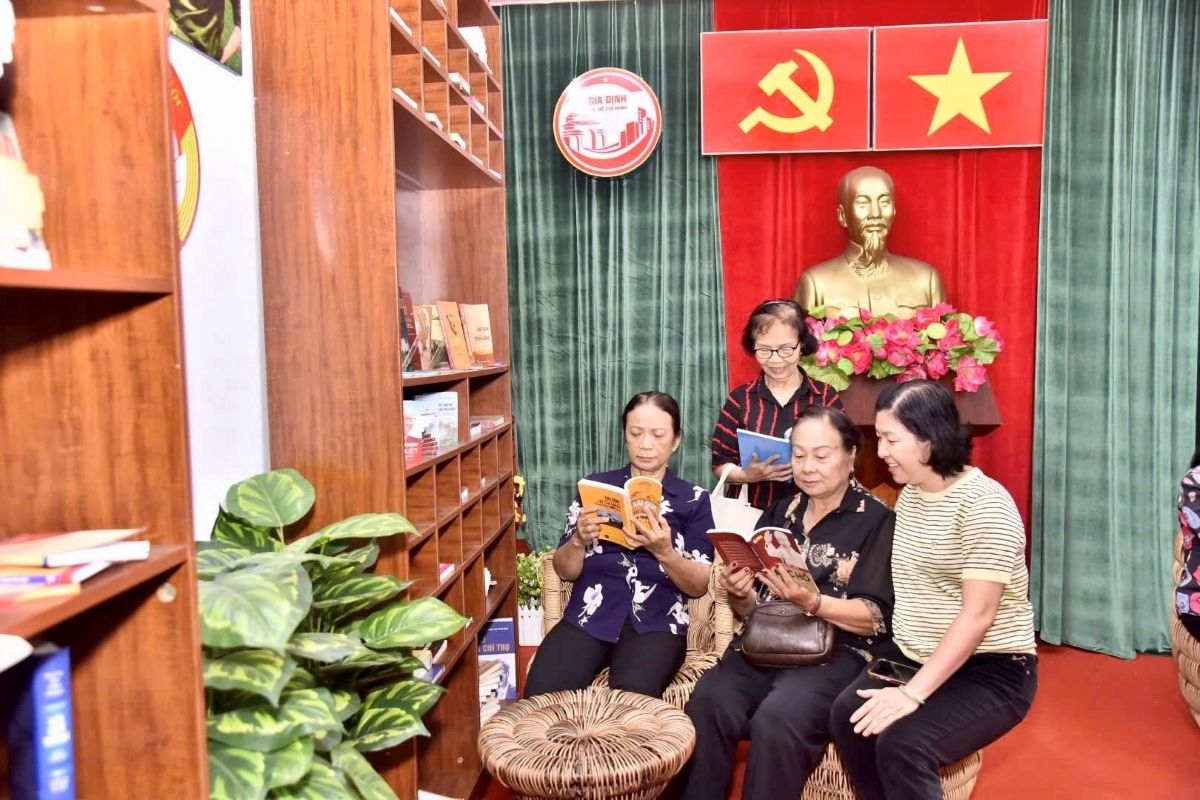 bao tang truc tuyen ve bac ho - dua lich su den gan hon voi nguoi tre hinh anh 2