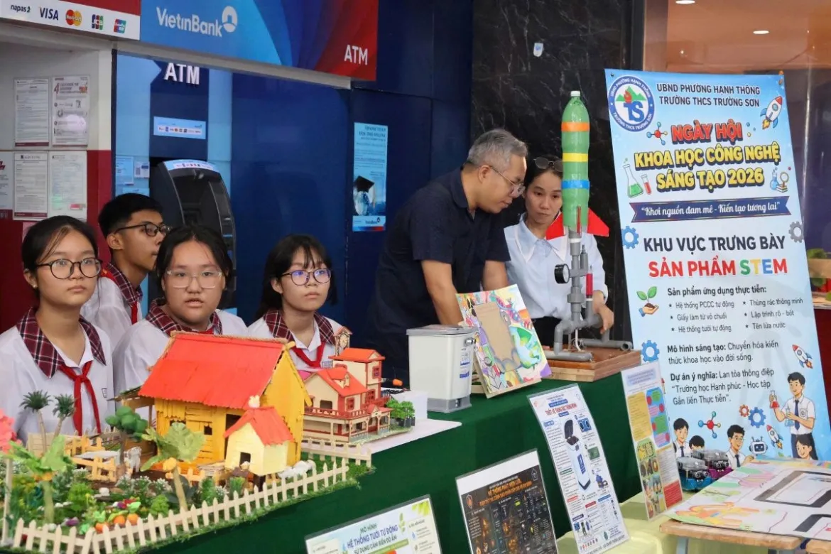 khi hoc sinh cham vao cong nghe bang nhung san pham thuc tien hinh anh 2