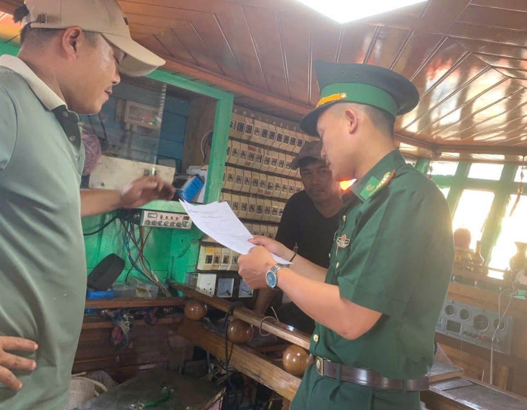 Quảng Trị xử lý tàu cá vi phạm các quy định khai thác về IUU