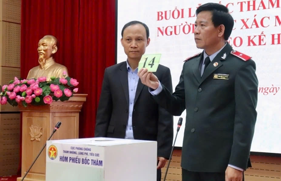 kiem soat ke khai tai san, thu nhap cua nguoi co chuc vu tu ngay 1 7 hinh anh 1