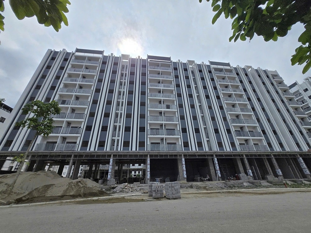 chu dau tu len tieng ve phan anh mua can ho tai du an phai mua kem noi that hinh anh 1