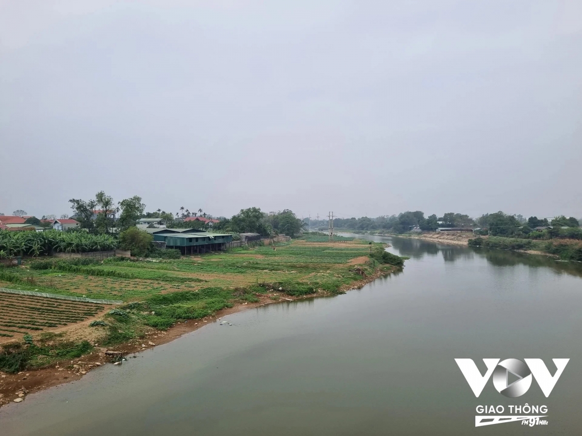 ha noi Danh thuc song Day, them giai phap cho 220 diem ung ngap hinh anh 2