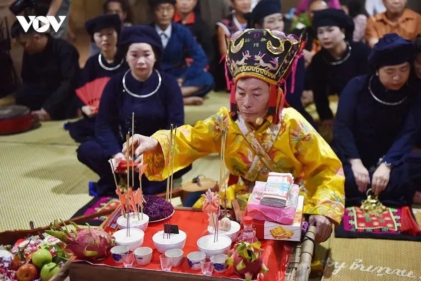 tay people s ritual for peace and protection preserved in northern vietnam picture 3
