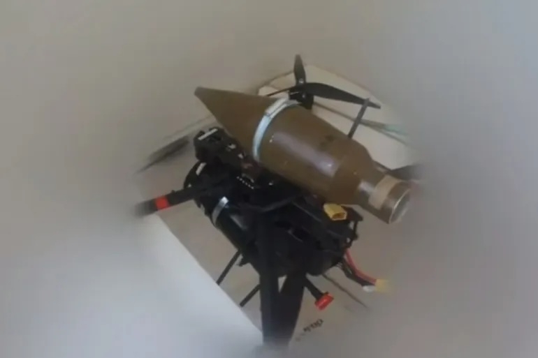 uav cap quang cua hezbollah - moi de doa moi doi voi israel hinh anh 1