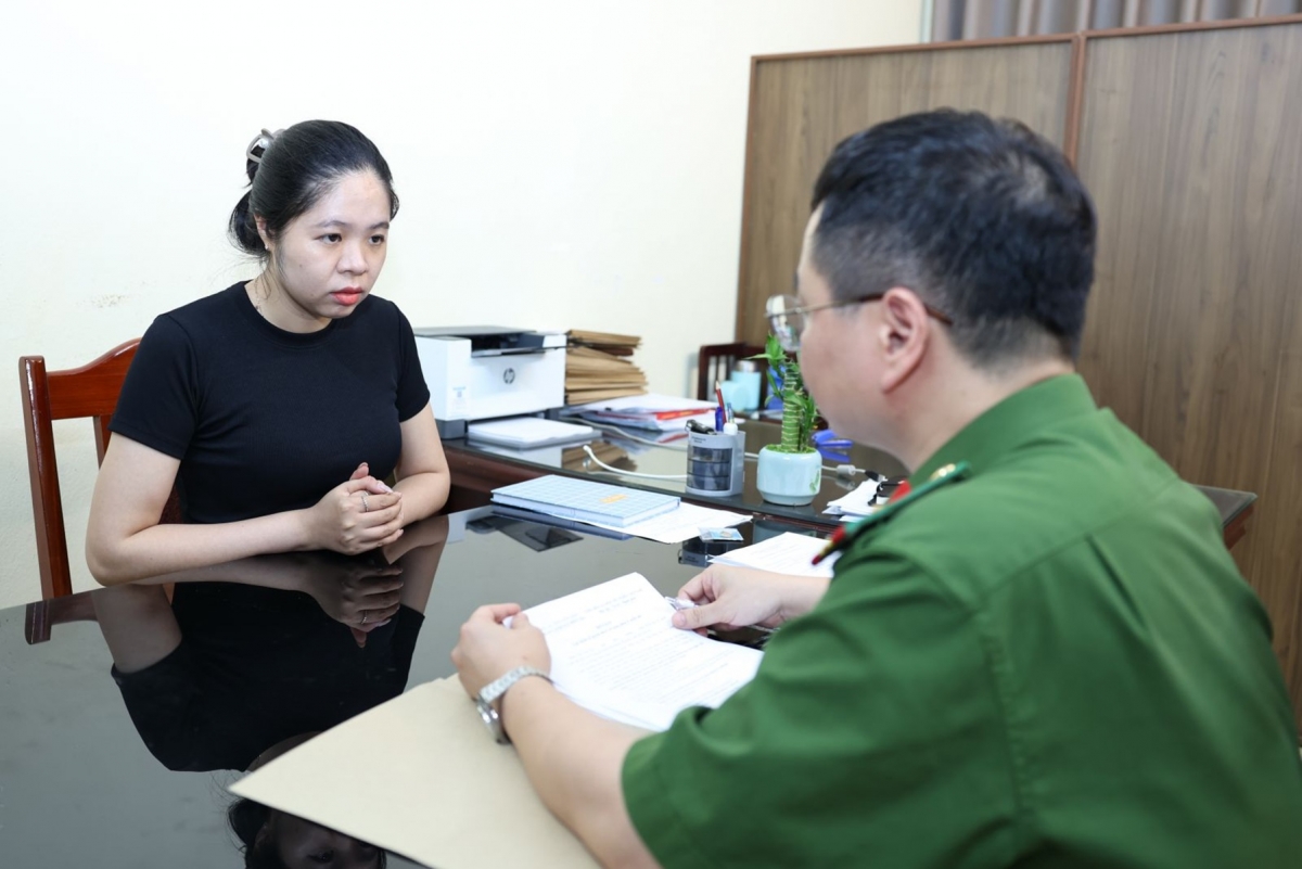 vi pham hoat dong ban dau gia dat tai ninh binh, 2 doi tuong bi khoi to hinh anh 3