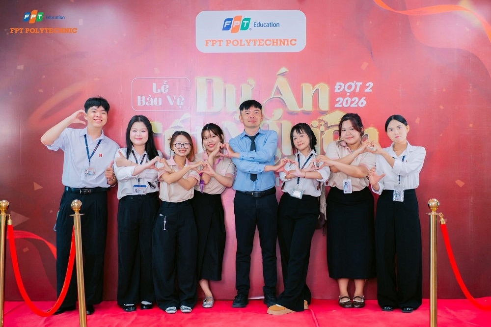 sinh vien fpt polytechnic dat doanh thu khung tu tu duy ngach hinh anh 3