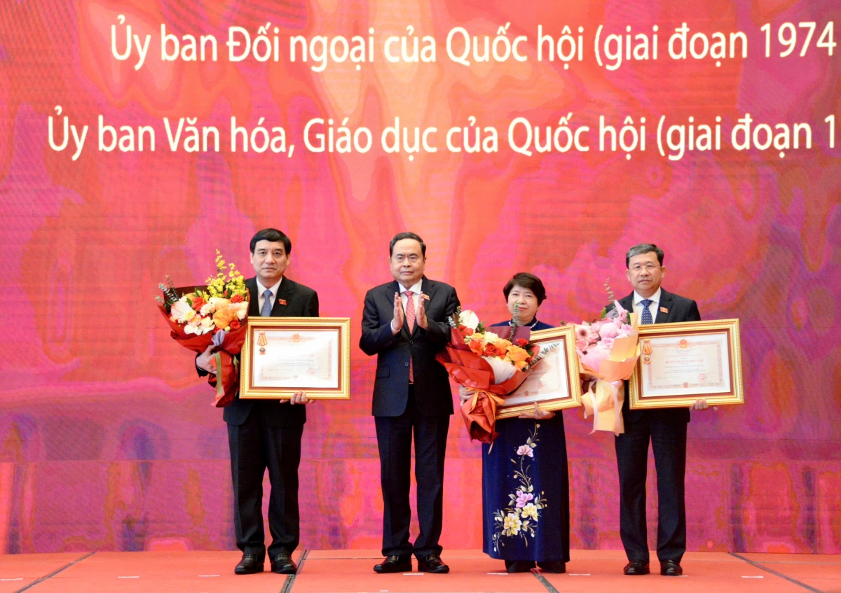 Chủ tịch Quốc hội: Mục tiêu cuối cùng là nâng cao đời sống của người dân