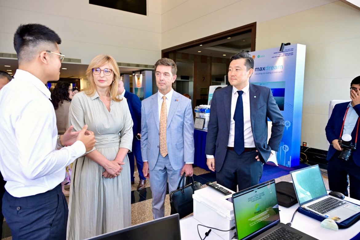 net-zero transition in focus at eu-vietnam energy efficiency startup day picture 3