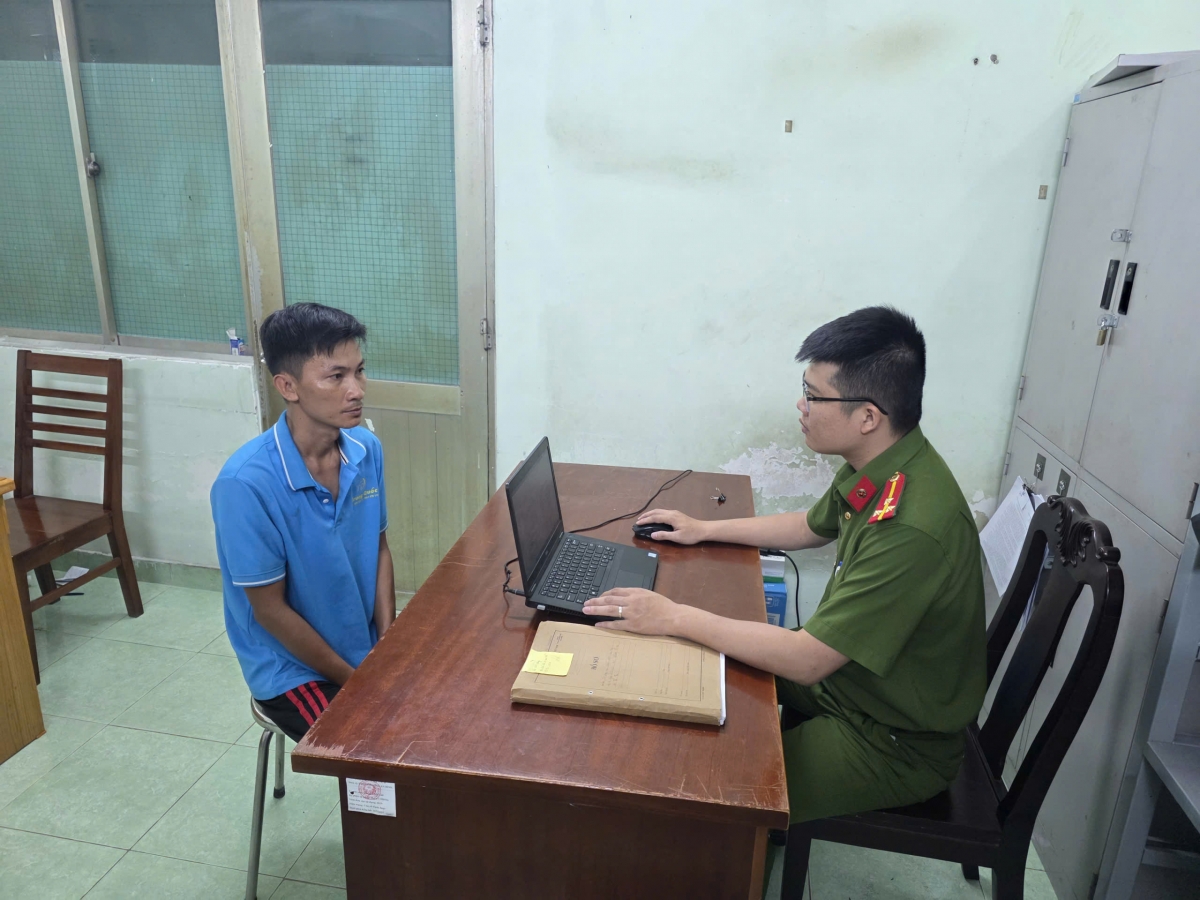 Tạm giữ khẩn cấp người đàn ông đánh con riêng của vợ ở TP.HCM