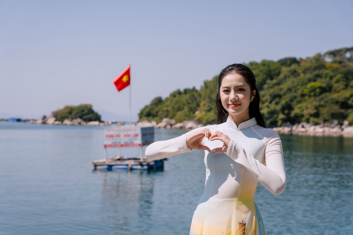 nhan sac nang hau gen z co nhiem ky ngan nhat lich su hoa hau viet nam hinh anh 6