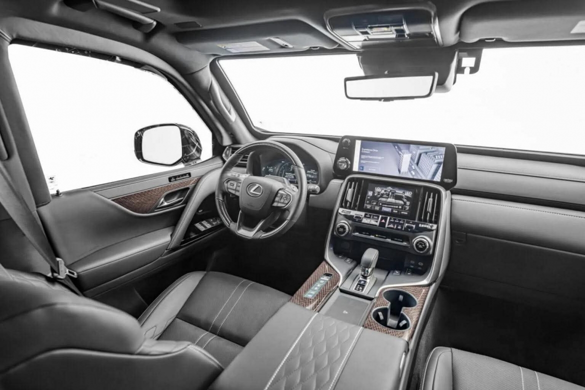 kham pha lexus lx 700 chong dan, chiu duoc dan ak-47 va ca luu dan hinh anh 2