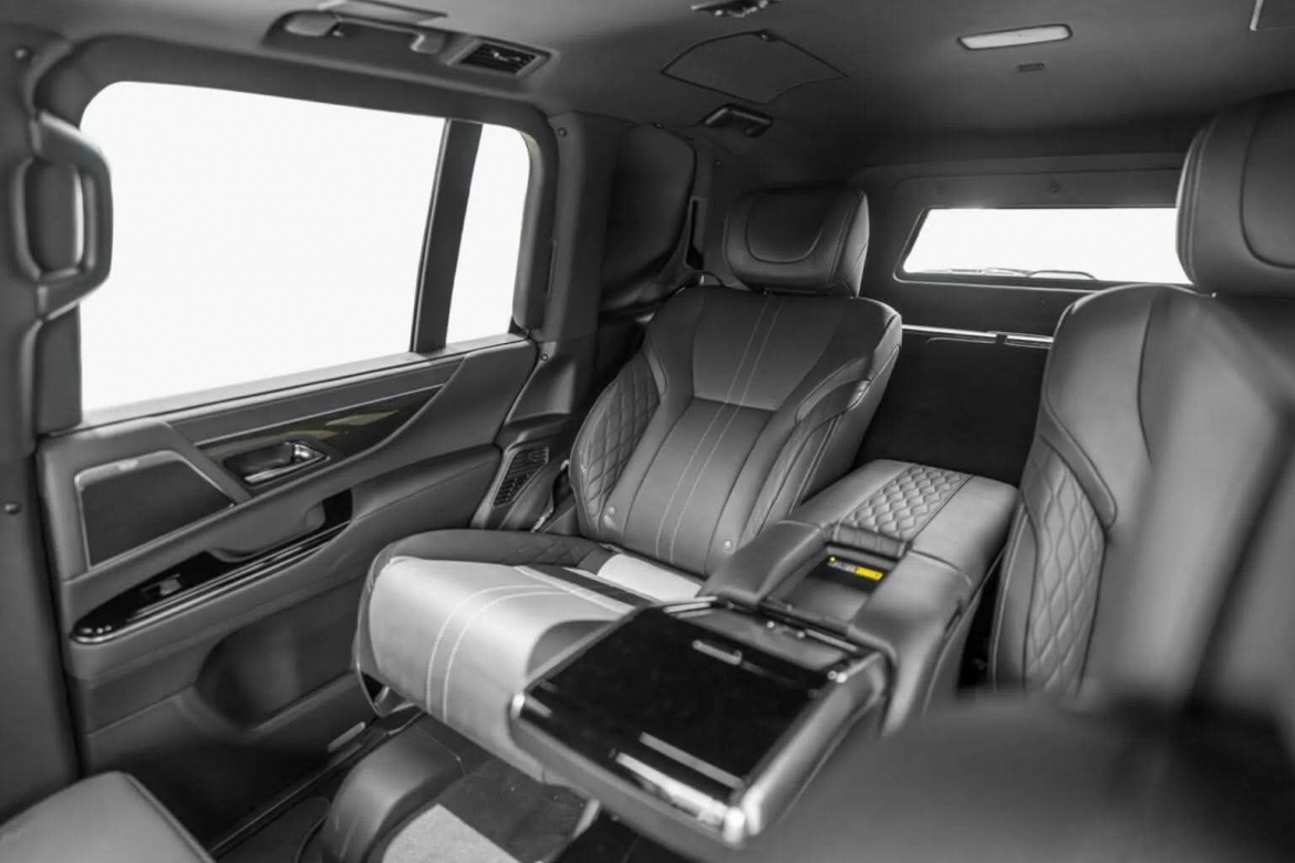 kham pha lexus lx 700 chong dan, chiu duoc dan ak-47 va ca luu dan hinh anh 3