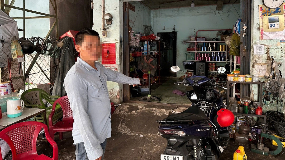 vac dao truy sat hang xom vi nghi bao cong an chuyen minh hat karaoke qua lon hinh anh 1