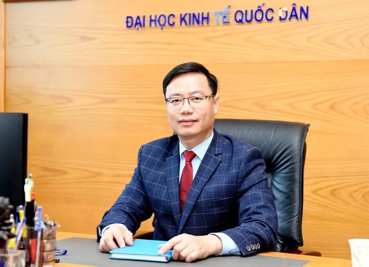bo nhiem pgs.ts bui Duc tho giu chuc giam doc Dai hoc kinh te quoc dan hinh anh 1