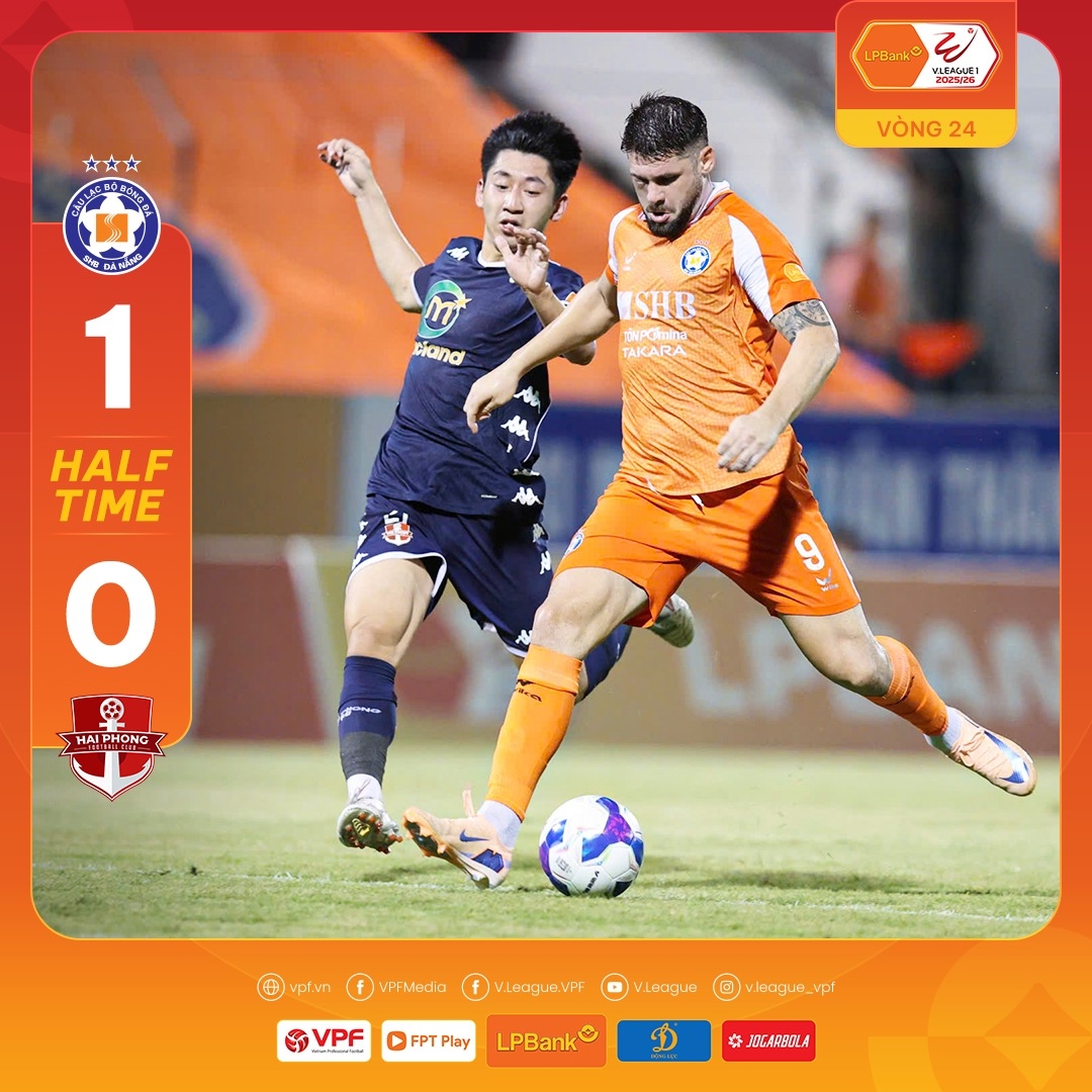 truc tiep ninh binh 1-0 ca tp.hcm geovane suyt nhan doi cach biet hinh anh 4