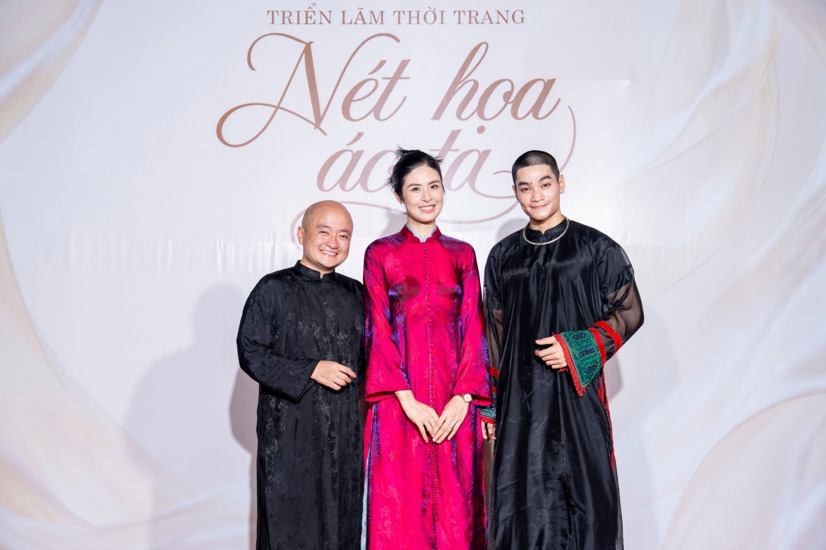 tinh than vui tuoi cua tranh dan gian Dong ho duoc tai hien bang thoi trang hinh anh 15
