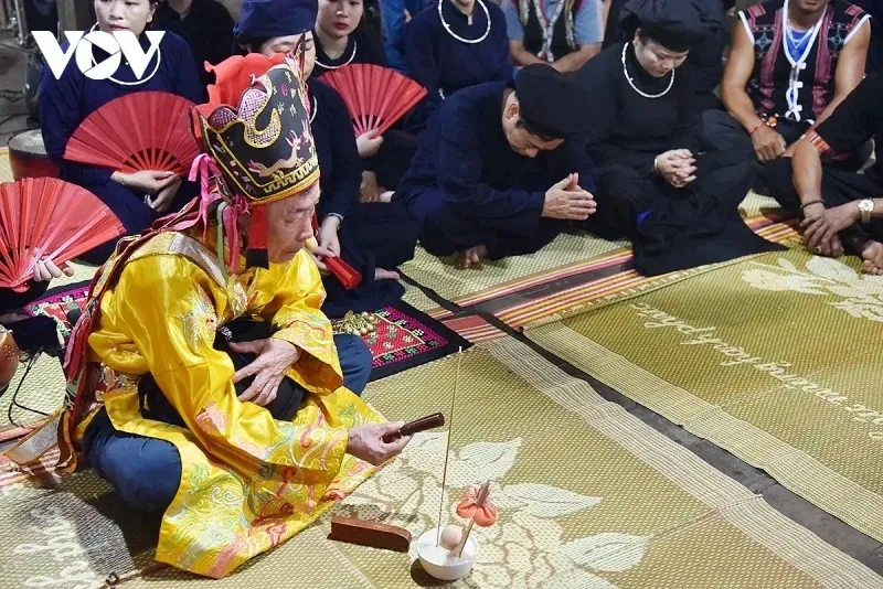 tay people s ritual for peace and protection preserved in northern vietnam picture 9