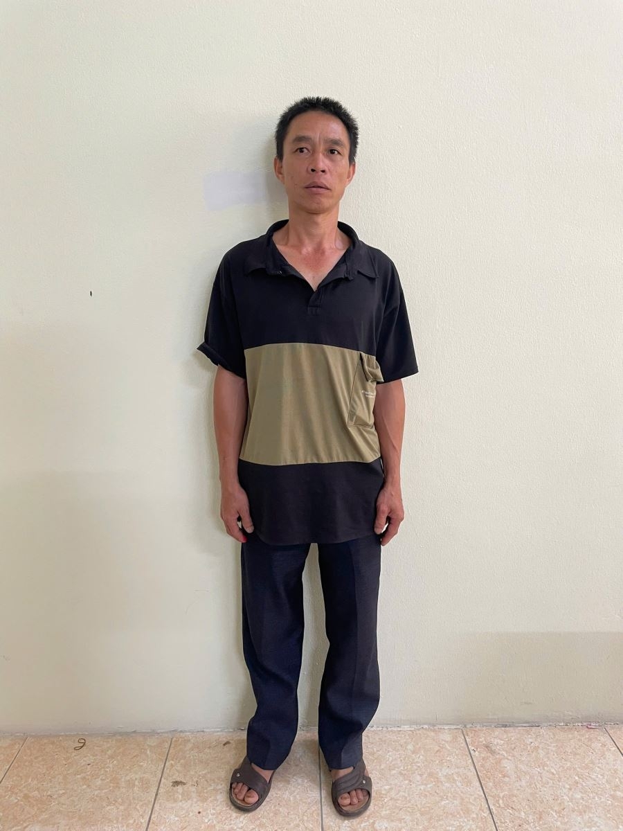 mau thuan dan den xo xat tai dam ma, nguoi dan ong bi khoi to ve toi giet nguoi hinh anh 1