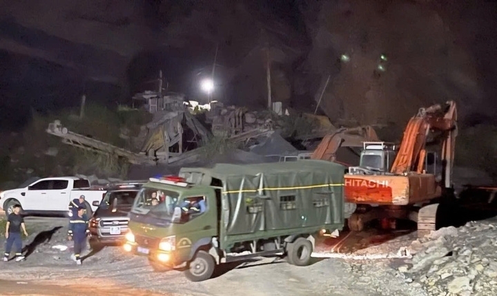 one dead, two missing after landslide at thanh hoa stone quarry picture 1
